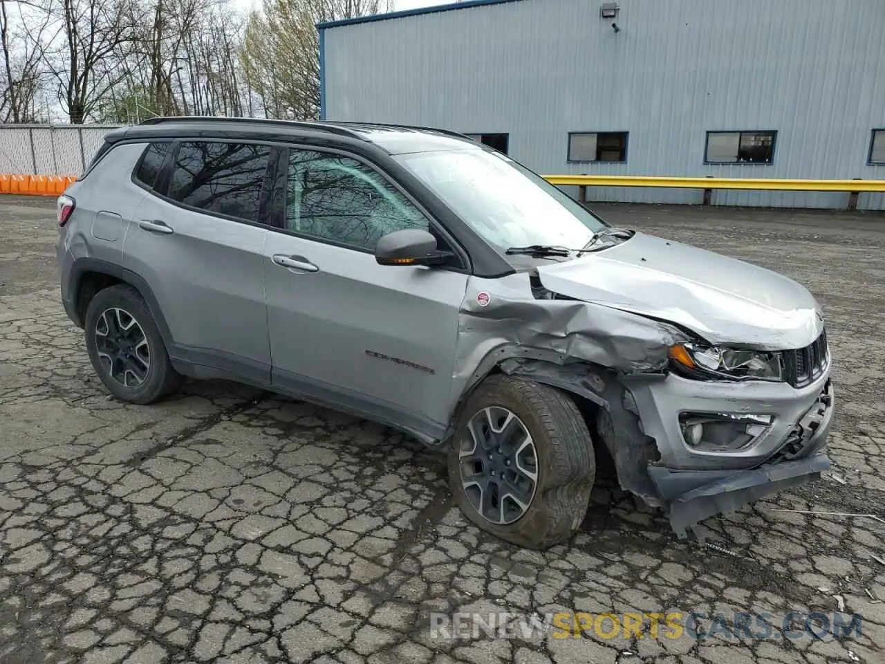 4 fotografías del automóvil dañado 3C4NJDDB7LT171664 JEEP COMPASS 2020