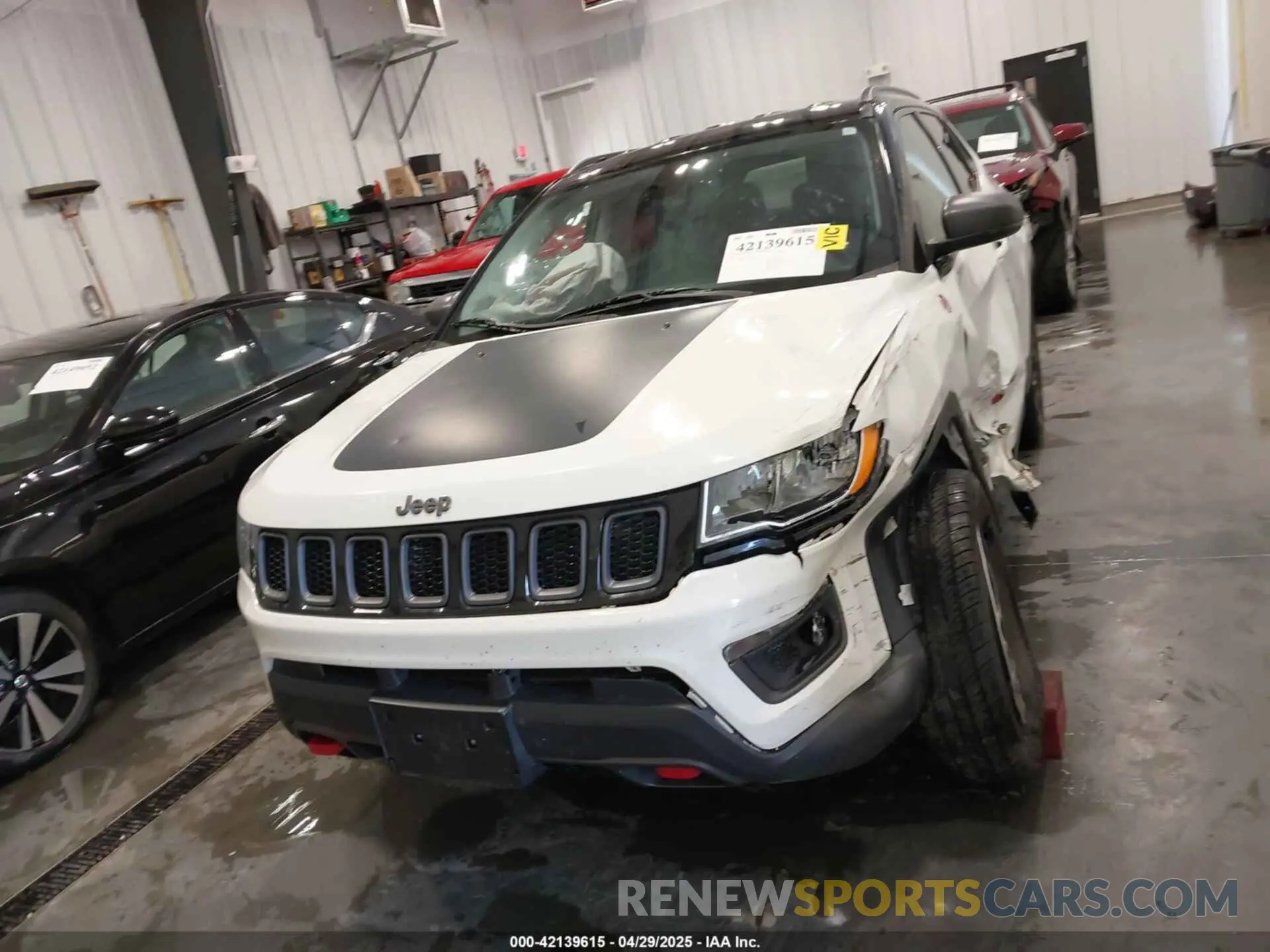 11 fotografías del automóvil dañado 3C4NJDDB9LT220878 JEEP COMPASS 2020