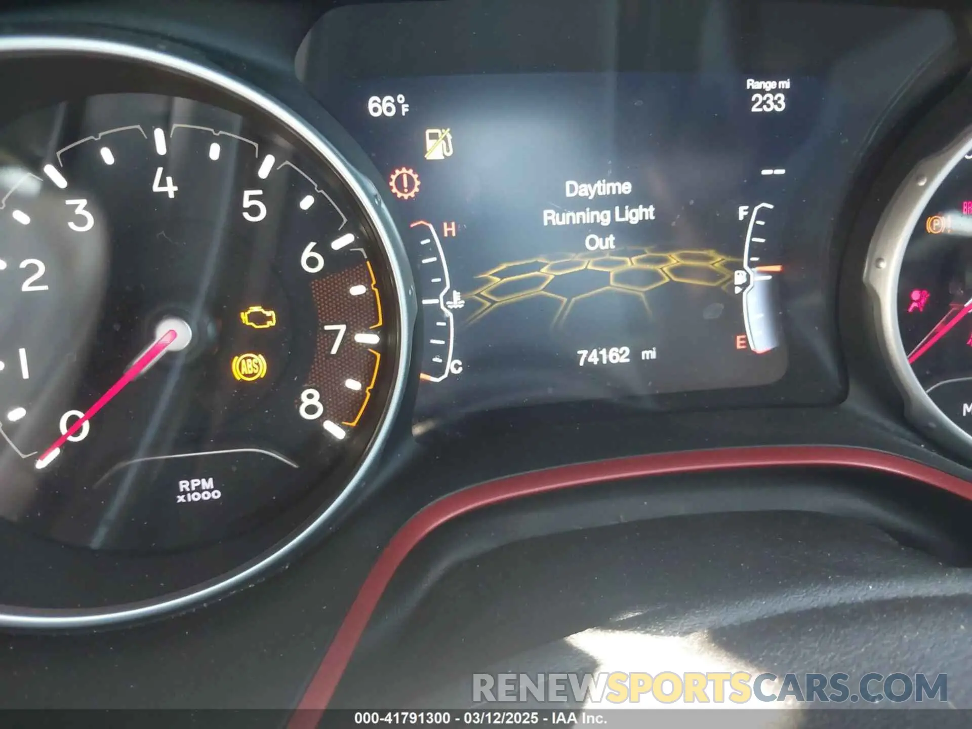 15 fotografías del automóvil dañado 3C4NJDDBXLT106663 JEEP COMPASS 2020