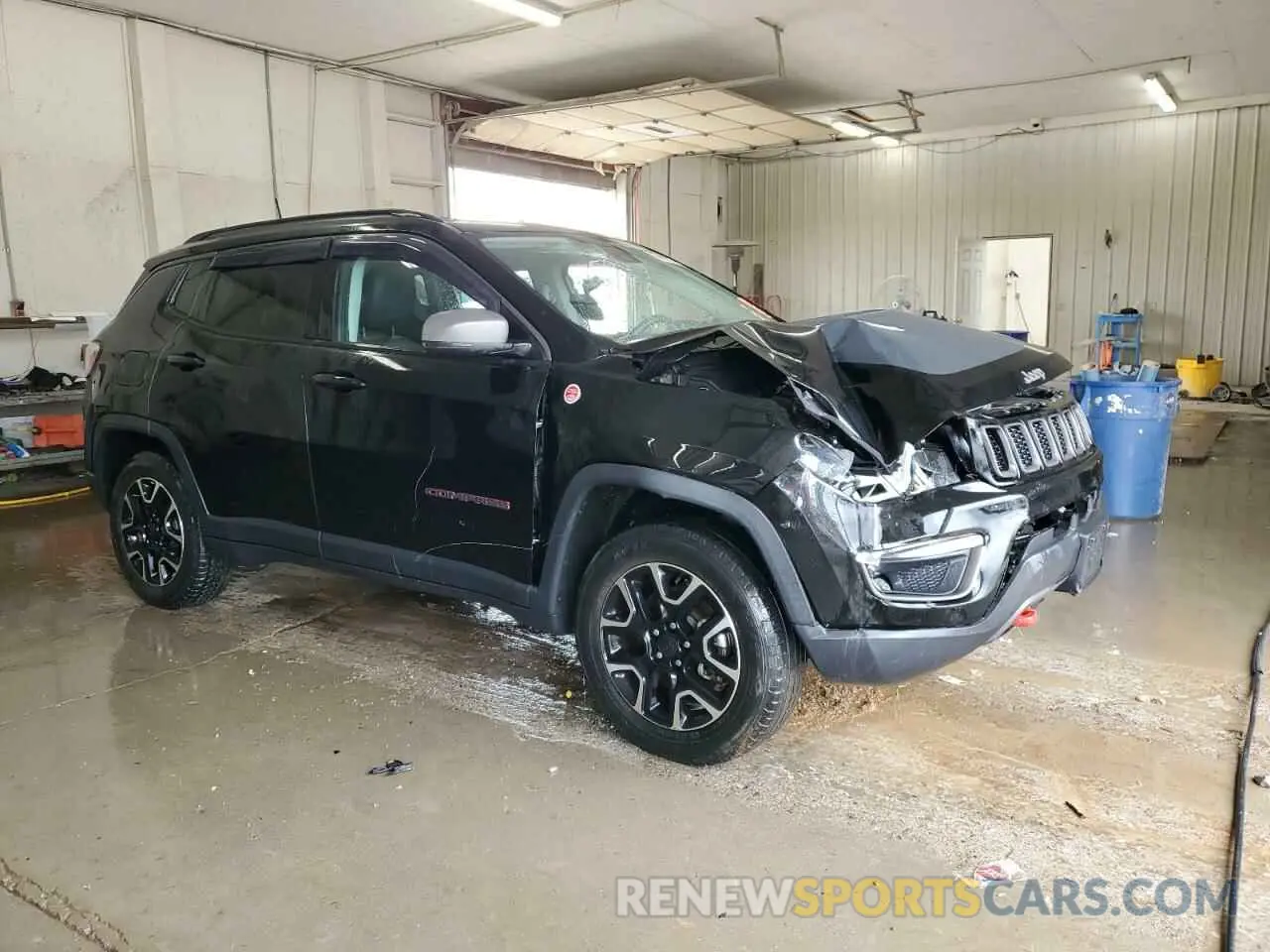 4 fotografías del automóvil dañado 3C4NJDDBXLT116982 JEEP COMPASS 2020
