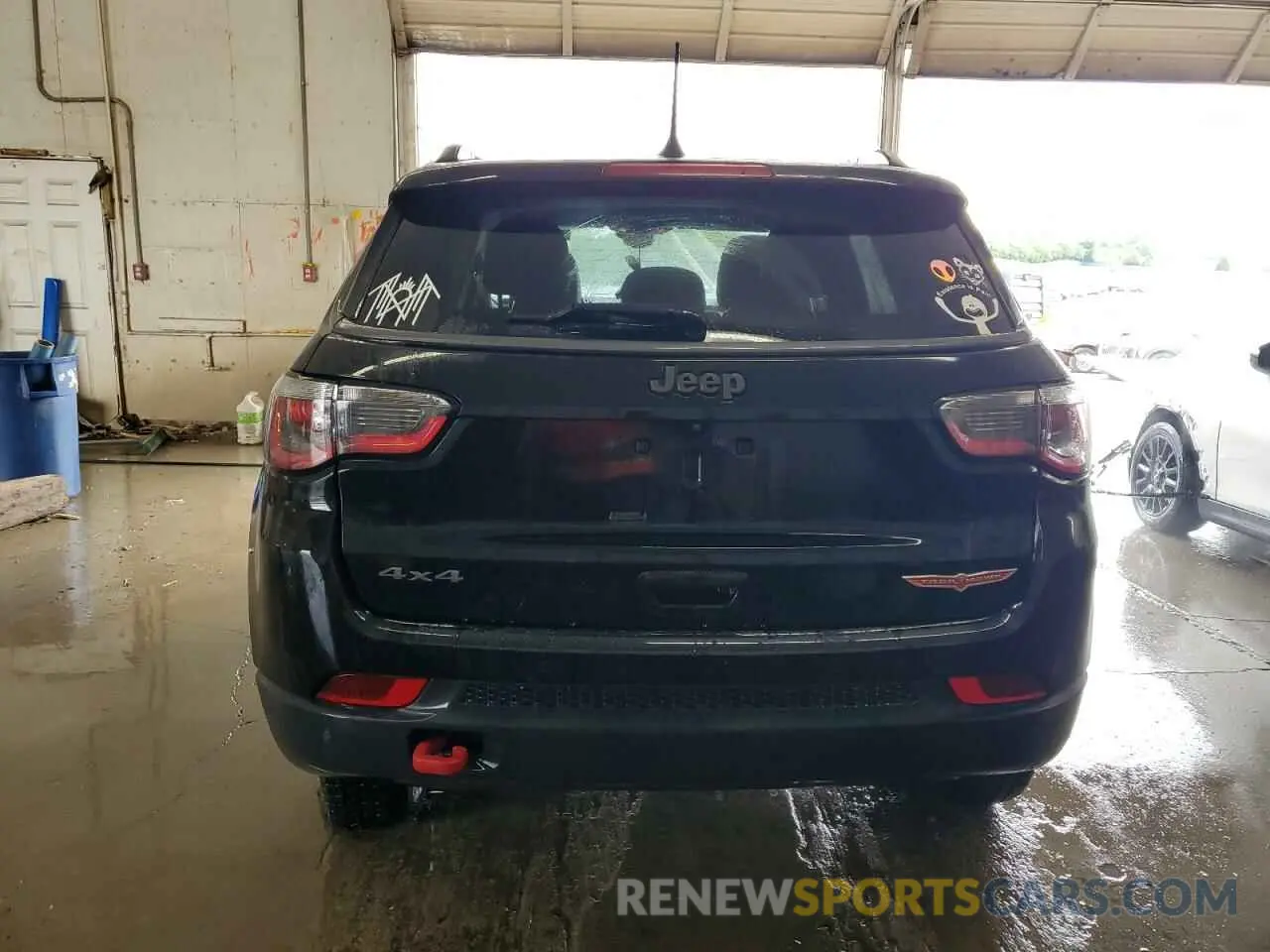 6 fotografías del automóvil dañado 3C4NJDDBXLT116982 JEEP COMPASS 2020