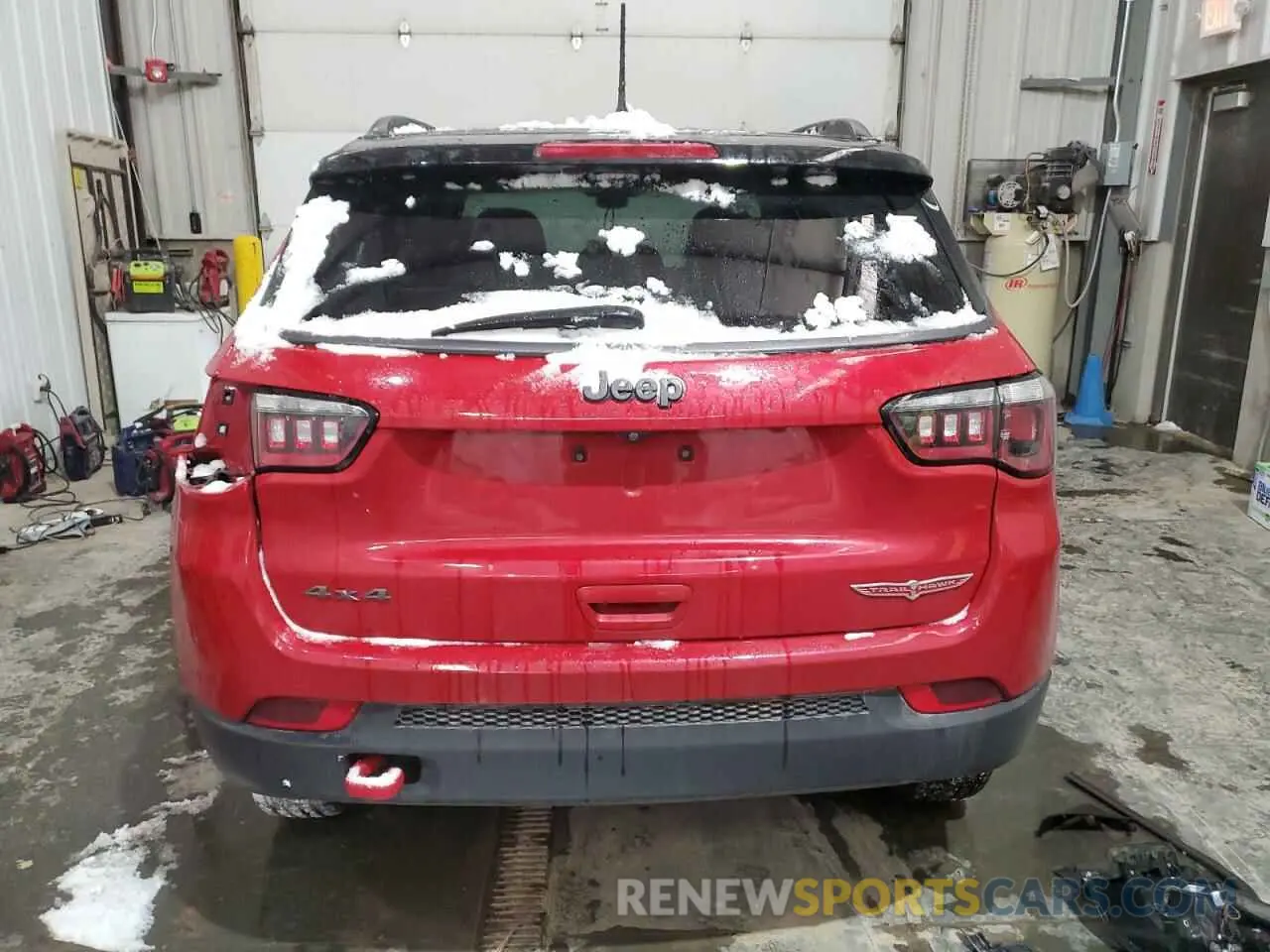 6 fotografías del automóvil dañado 3C4NJDDBXLT122037 JEEP COMPASS 2020