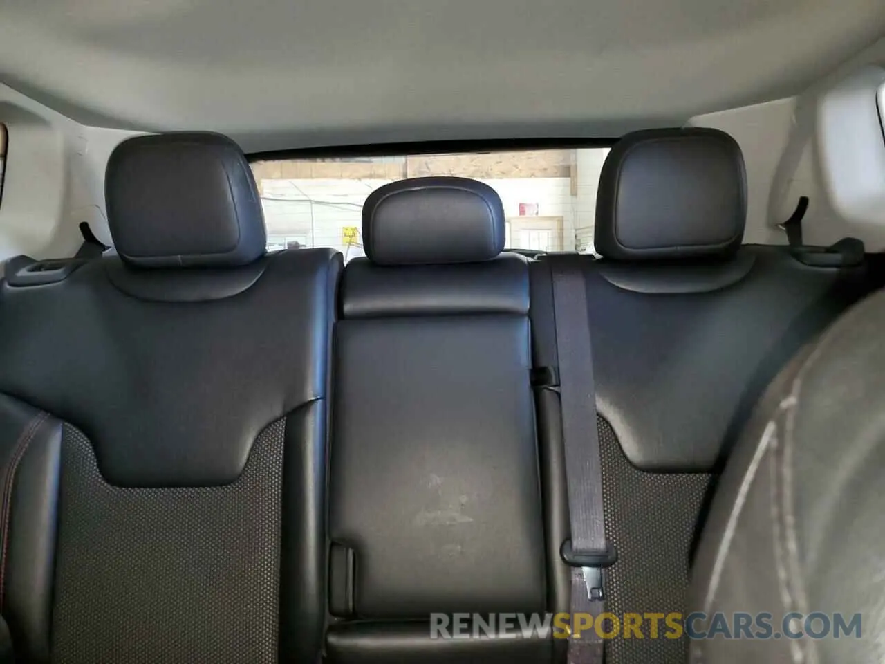 10 fotografías del automóvil dañado 3C4NJDDBXLT207864 JEEP COMPASS 2020
