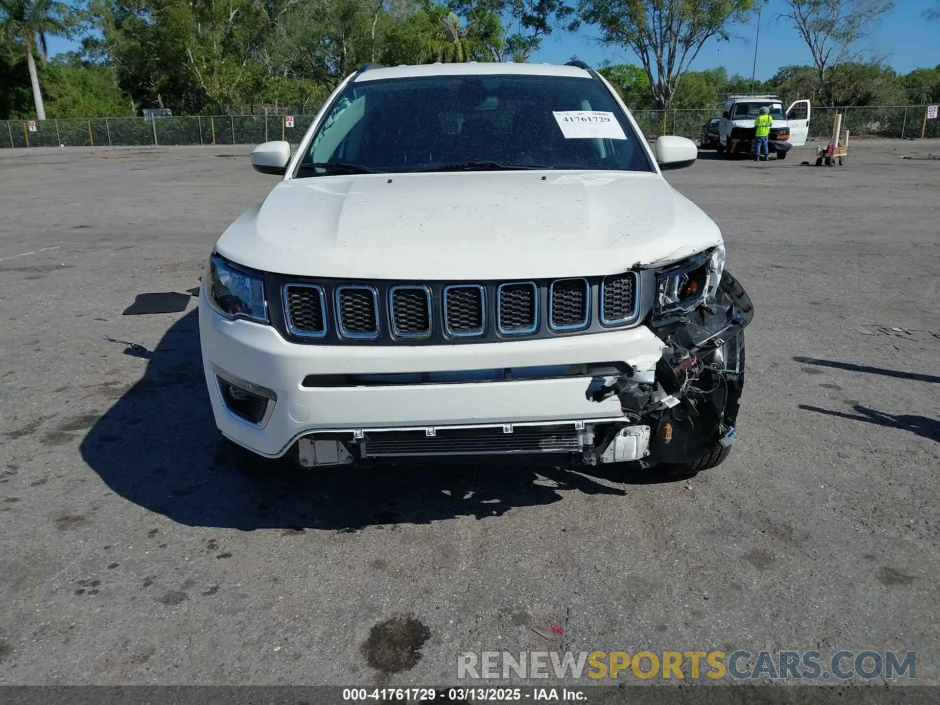 6 fotografías del automóvil dañado 3c4njcbb2lt121185 JEEP COMPASS 2020