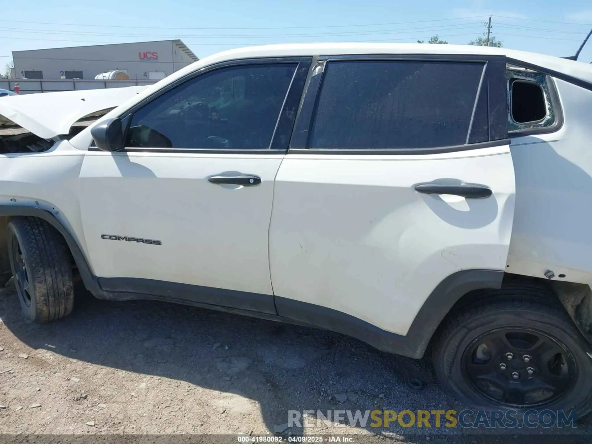 15 fotografías del automóvil dañado 3C4NJCAB1MT560381 JEEP COMPASS 2021