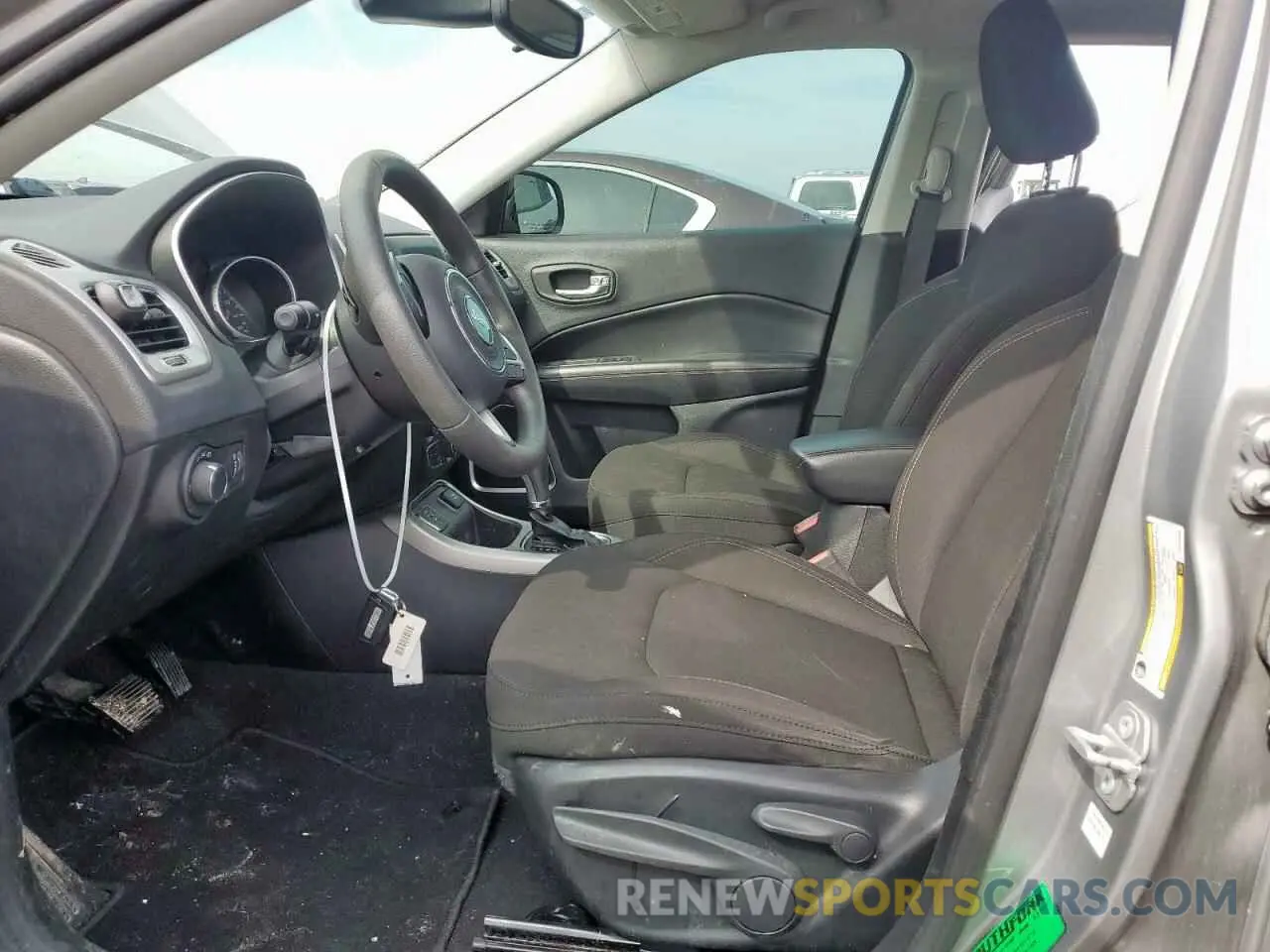 7 fotografías del automóvil dañado 3C4NJCAB2MT510962 JEEP COMPASS 2021