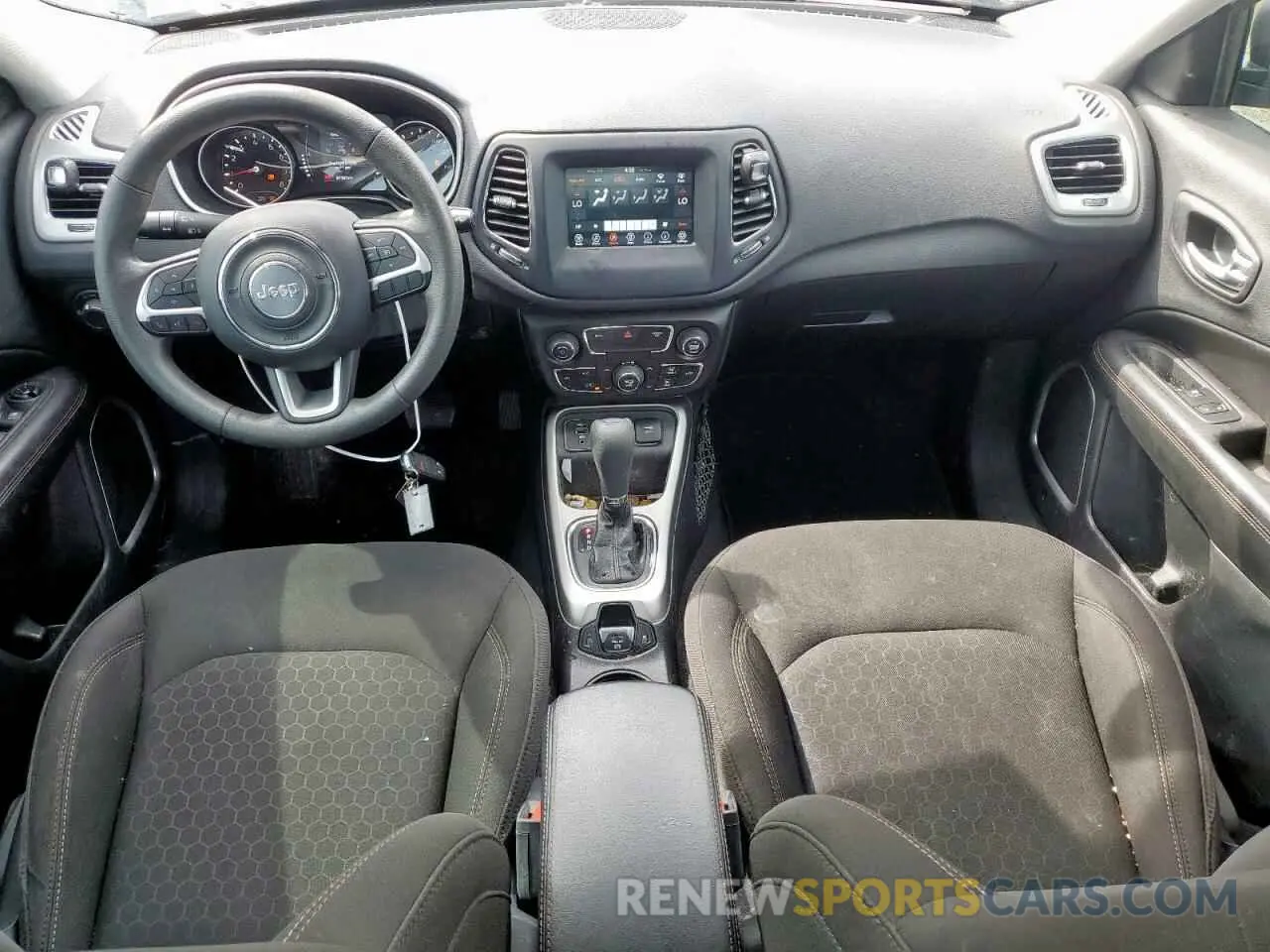 8 fotografías del automóvil dañado 3C4NJCAB2MT510962 JEEP COMPASS 2021