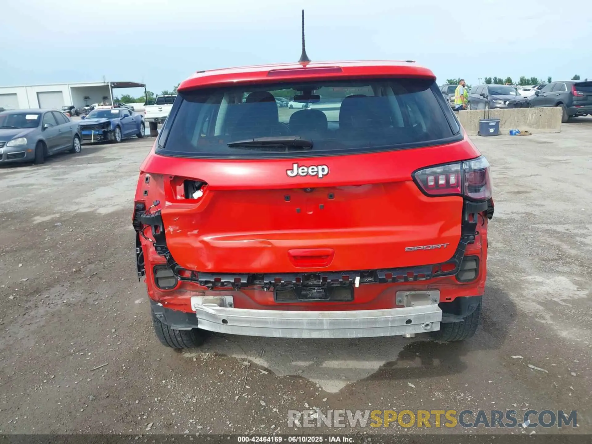 6 fotografías del automóvil dañado 3C4NJCAB5MT508400 JEEP COMPASS 2021