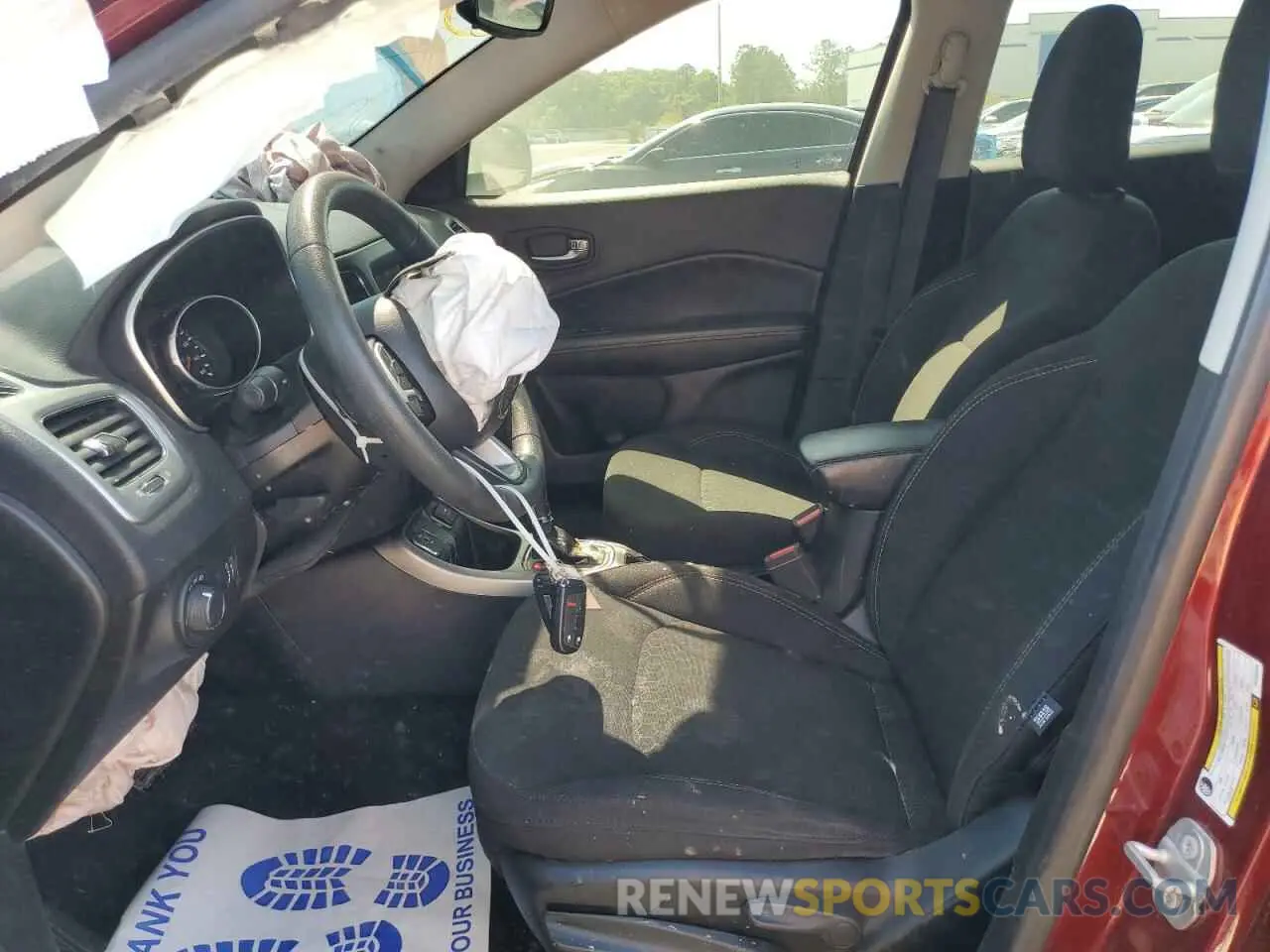 7 fotografías del automóvil dañado 3C4NJCAB7MT508401 JEEP COMPASS 2021
