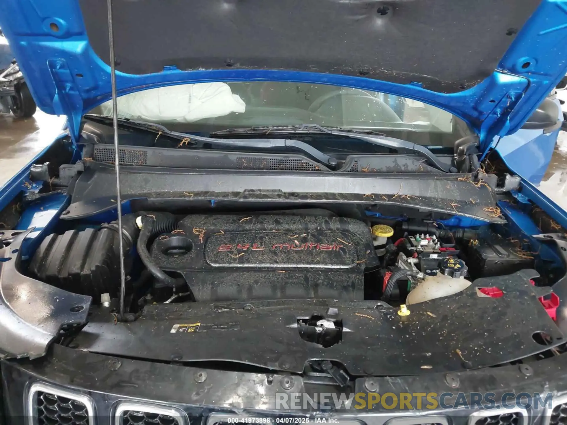 10 fotografías del automóvil dañado 3C4NJCAB8MT510898 JEEP COMPASS 2021