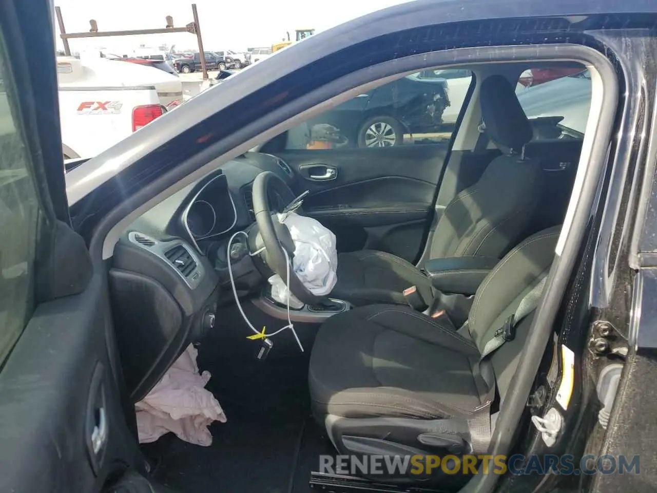 7 fotografías del automóvil dañado 3C4NJCAB8MT560264 JEEP COMPASS 2021