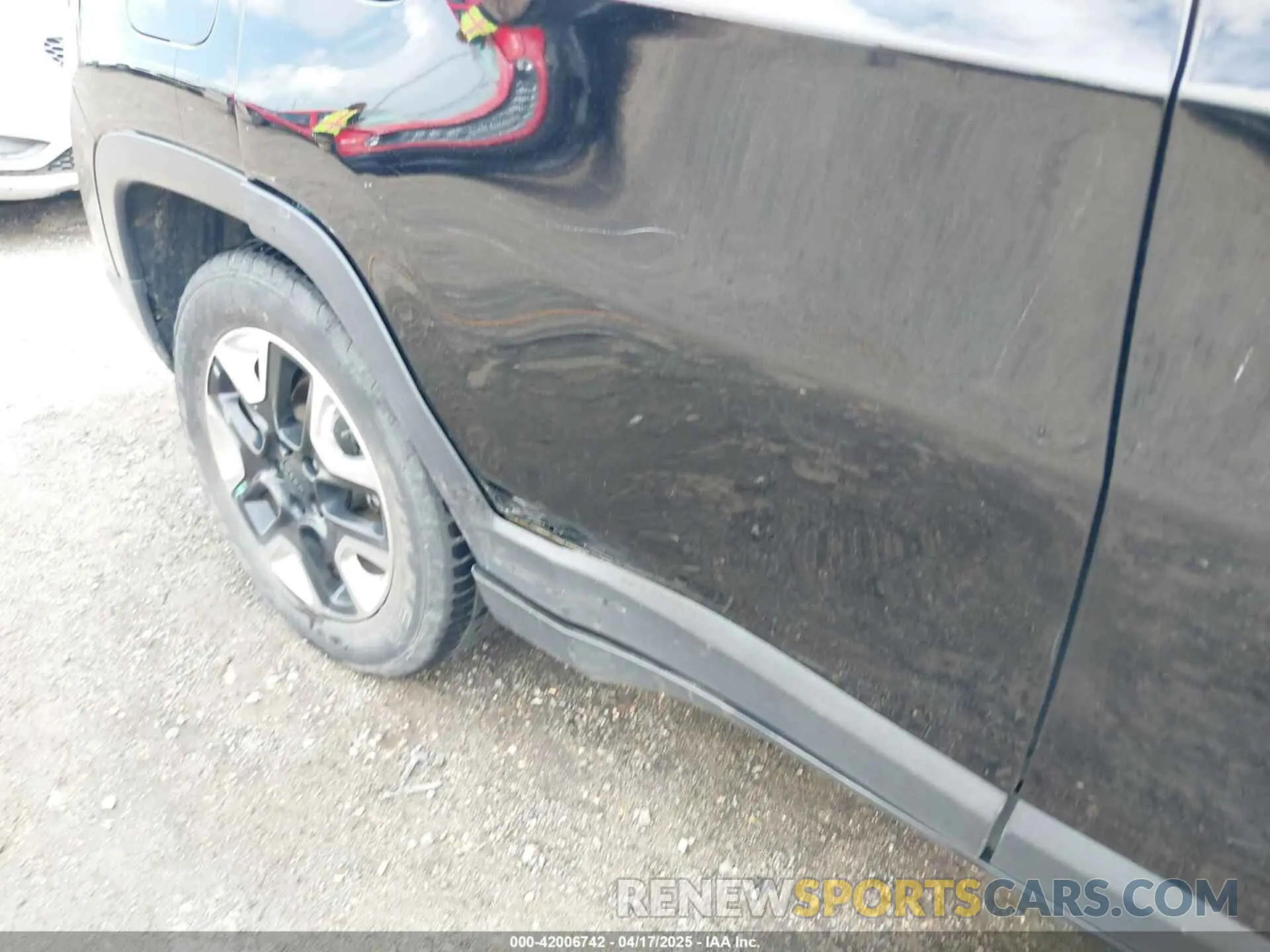 6 fotografías del automóvil dañado 3C4NJCBB0MT502423 JEEP COMPASS 2021