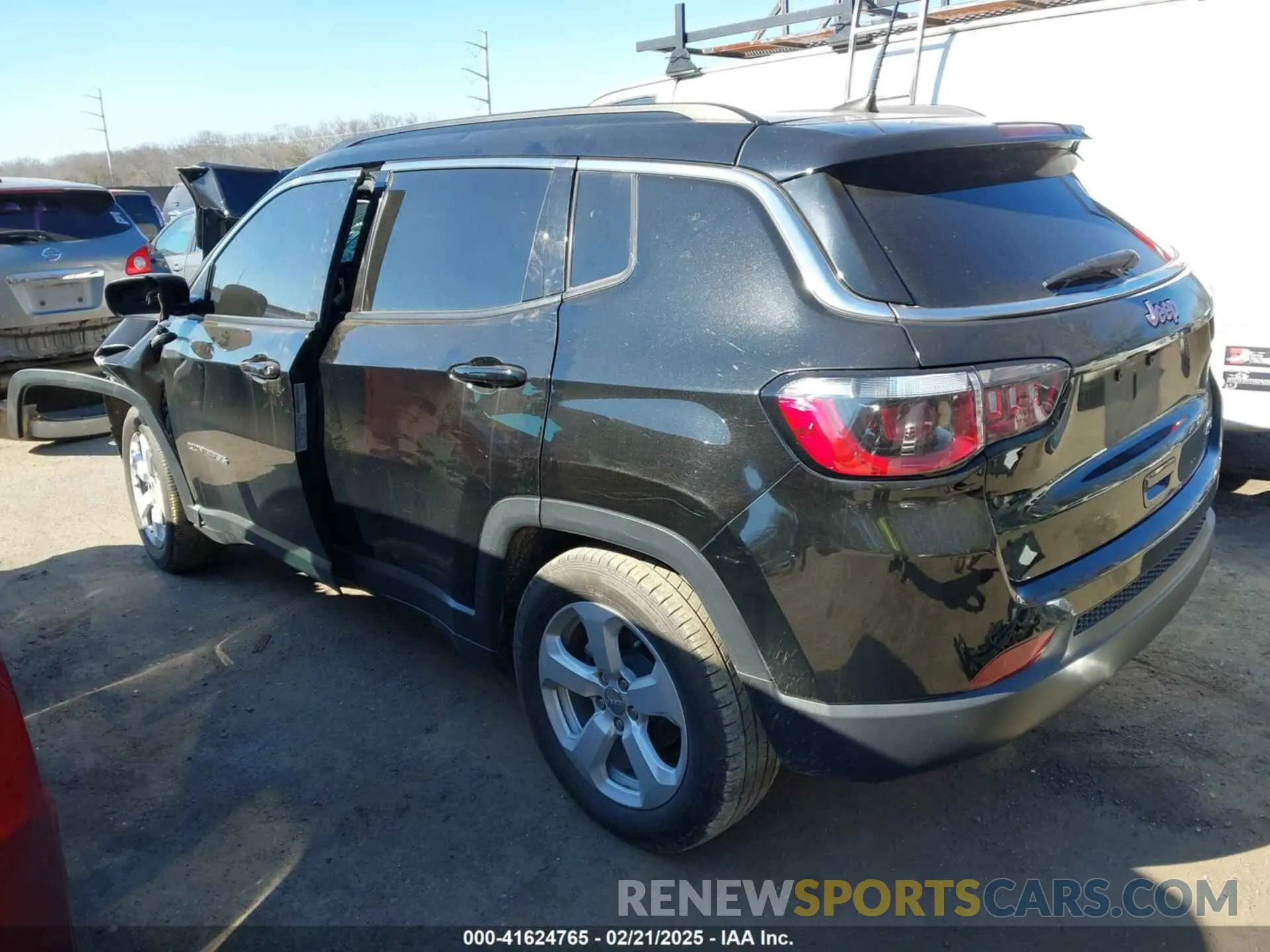 3 fotografías del automóvil dañado 3C4NJCBB0MT542758 JEEP COMPASS 2021