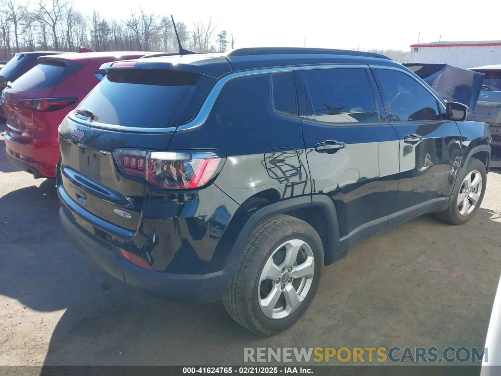 4 fotografías del automóvil dañado 3C4NJCBB0MT542758 JEEP COMPASS 2021