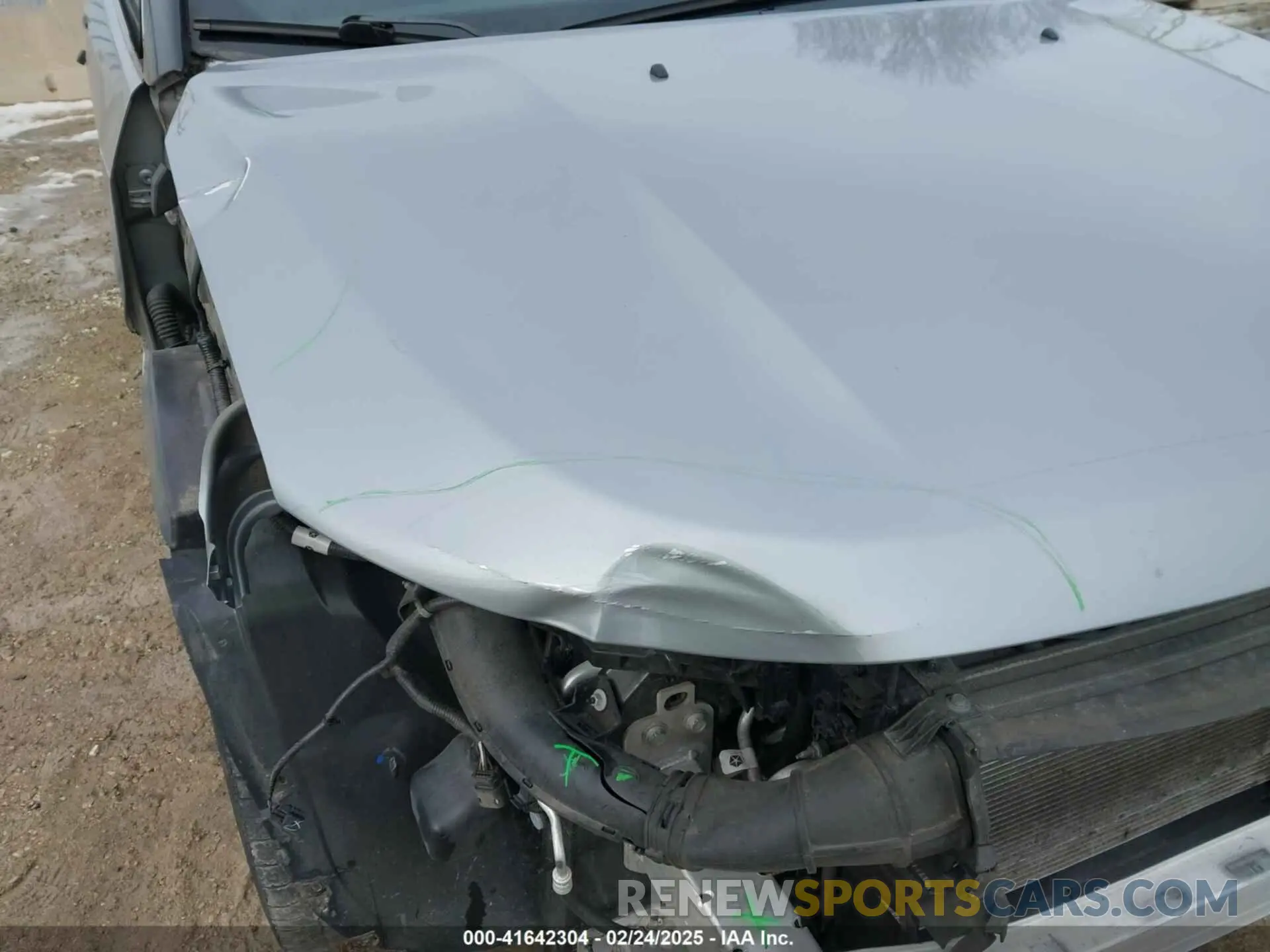 18 fotografías del automóvil dañado 3C4NJCBB2MT526500 JEEP COMPASS 2021