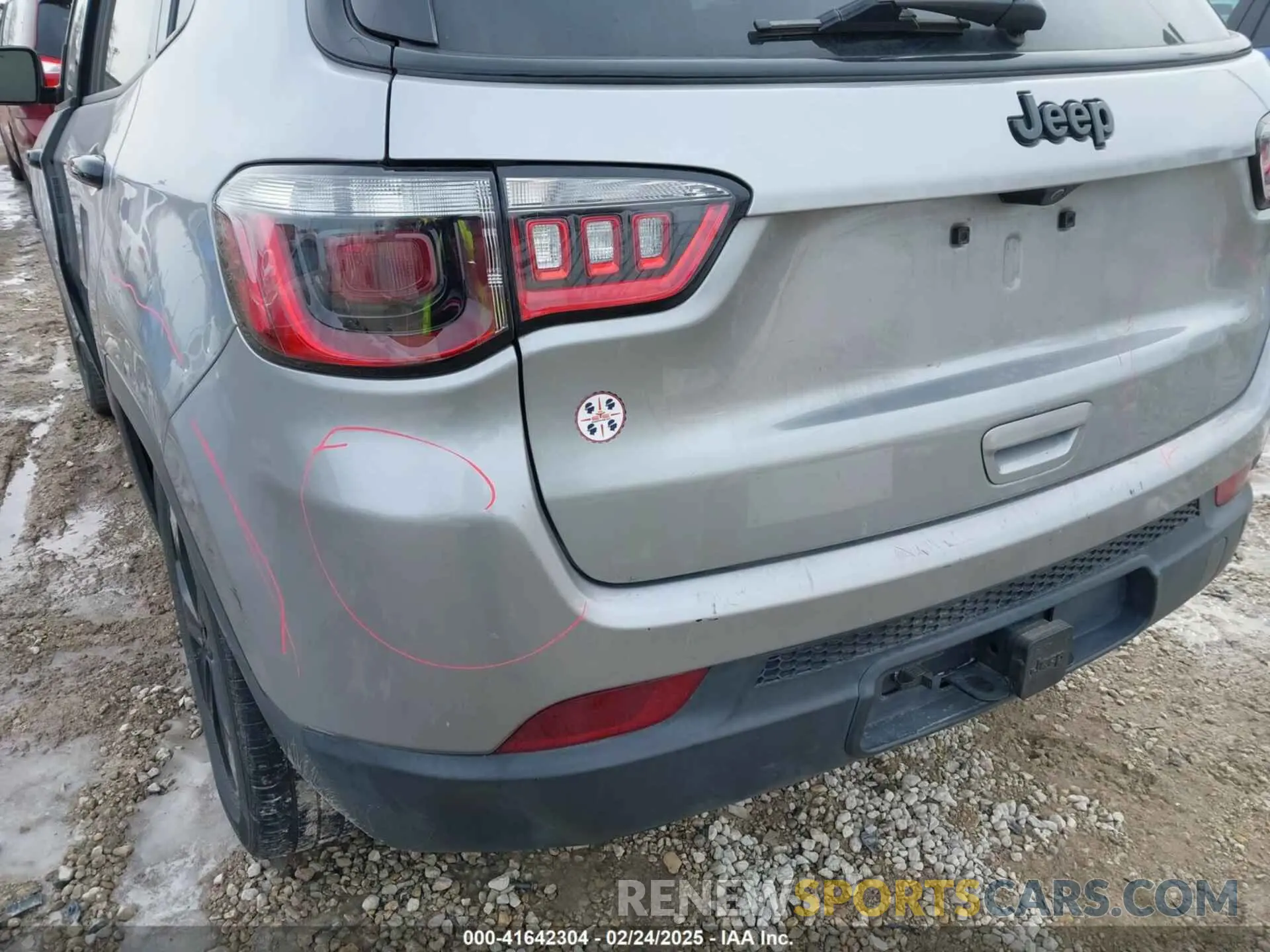 22 fotografías del automóvil dañado 3C4NJCBB2MT526500 JEEP COMPASS 2021