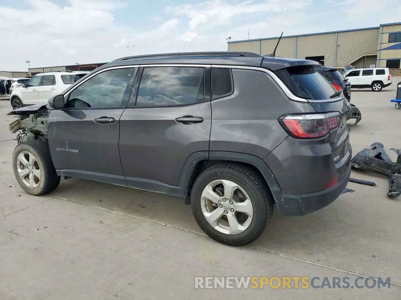 2 fotografías del automóvil dañado 3C4NJCBB3MT505719 JEEP COMPASS 2021
