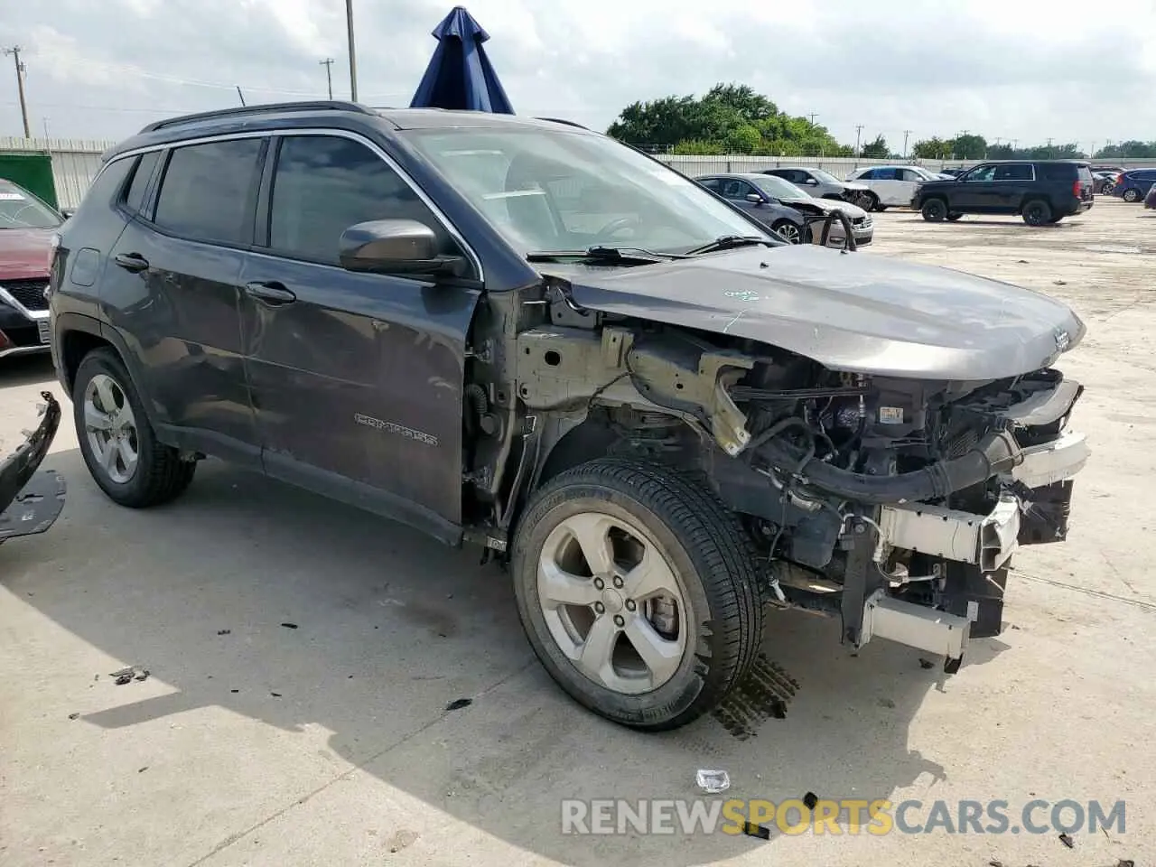 4 fotografías del automóvil dañado 3C4NJCBB3MT505719 JEEP COMPASS 2021