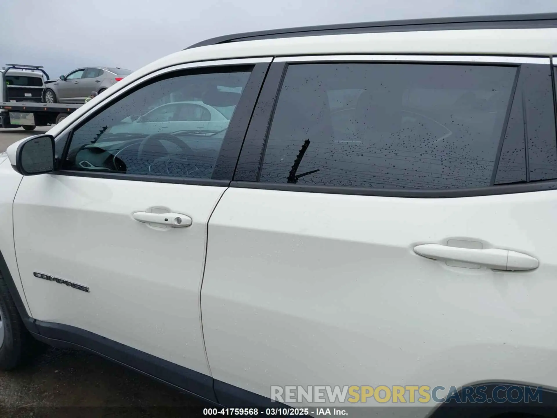 14 fotografías del automóvil dañado 3C4NJCBB4MT502179 JEEP COMPASS 2021