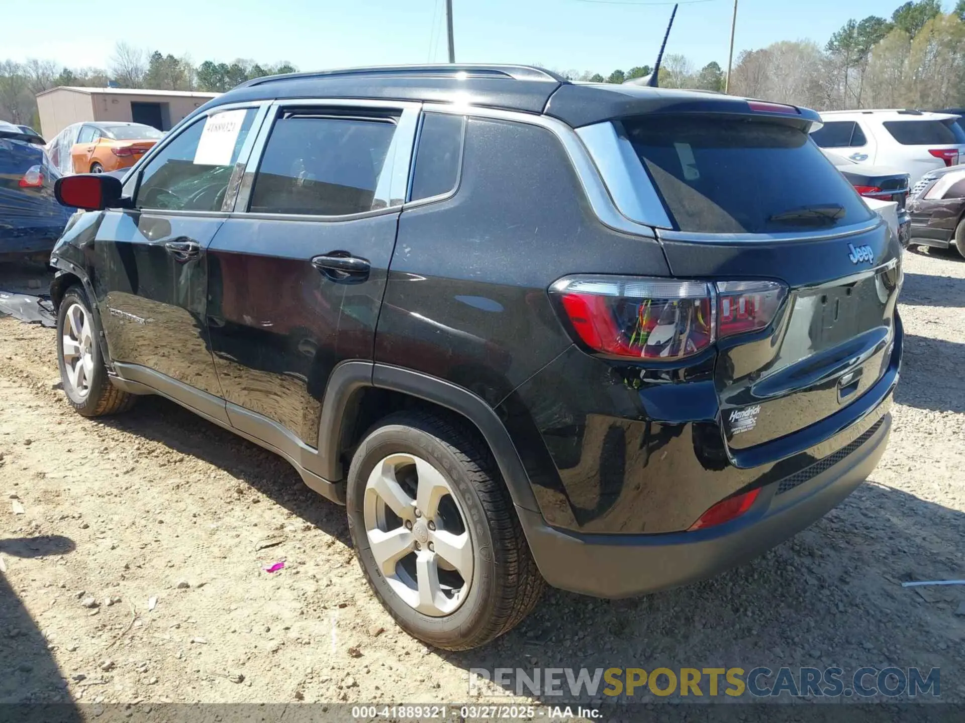 3 fotografías del automóvil dañado 3C4NJCBB4MT532251 JEEP COMPASS 2021