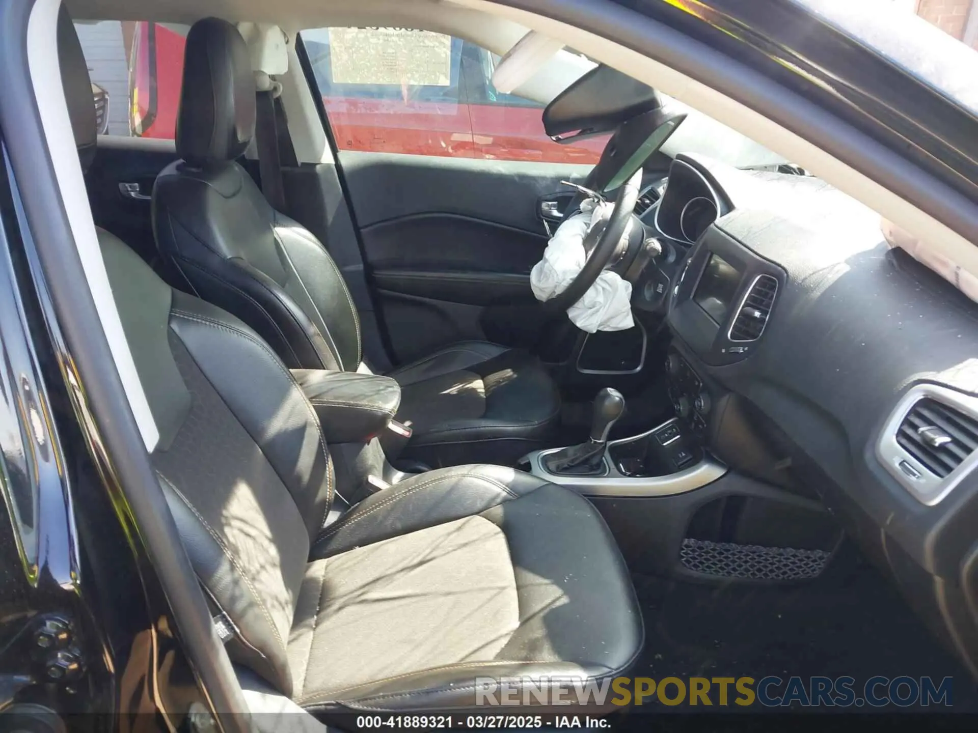 5 fotografías del automóvil dañado 3C4NJCBB4MT532251 JEEP COMPASS 2021