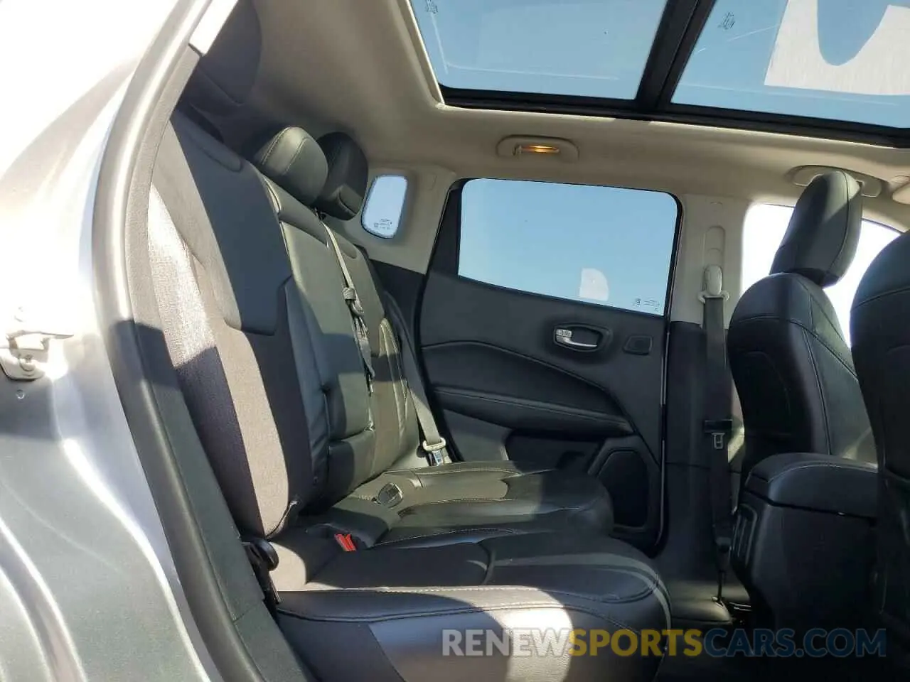 11 fotografías del automóvil dañado 3C4NJCBB4MT552824 JEEP COMPASS 2021