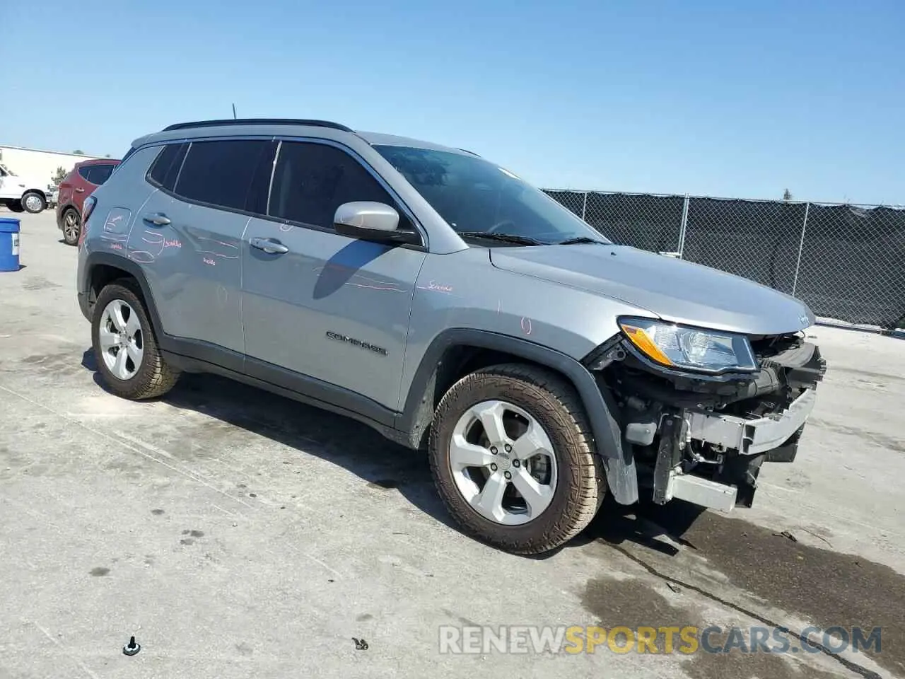 4 fotografías del automóvil dañado 3C4NJCBB4MT552824 JEEP COMPASS 2021
