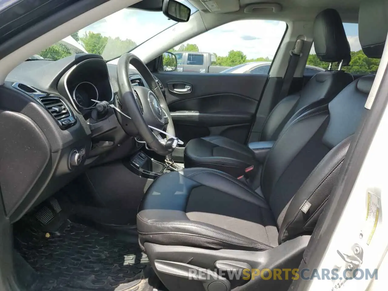 7 fotografías del automóvil dañado 3C4NJCBB4MT587380 JEEP COMPASS 2021