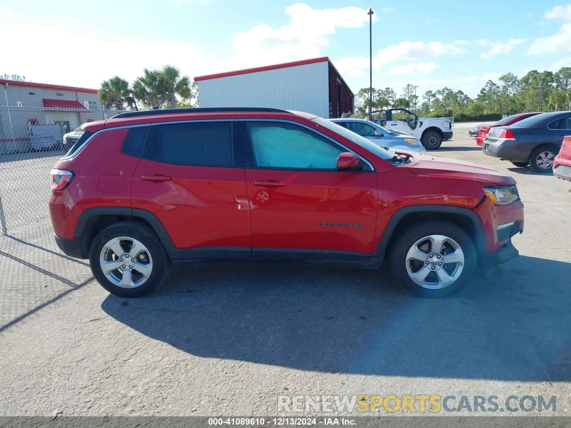 13 fotografías del automóvil dañado 3C4NJCBB4MT592188 JEEP COMPASS 2021
