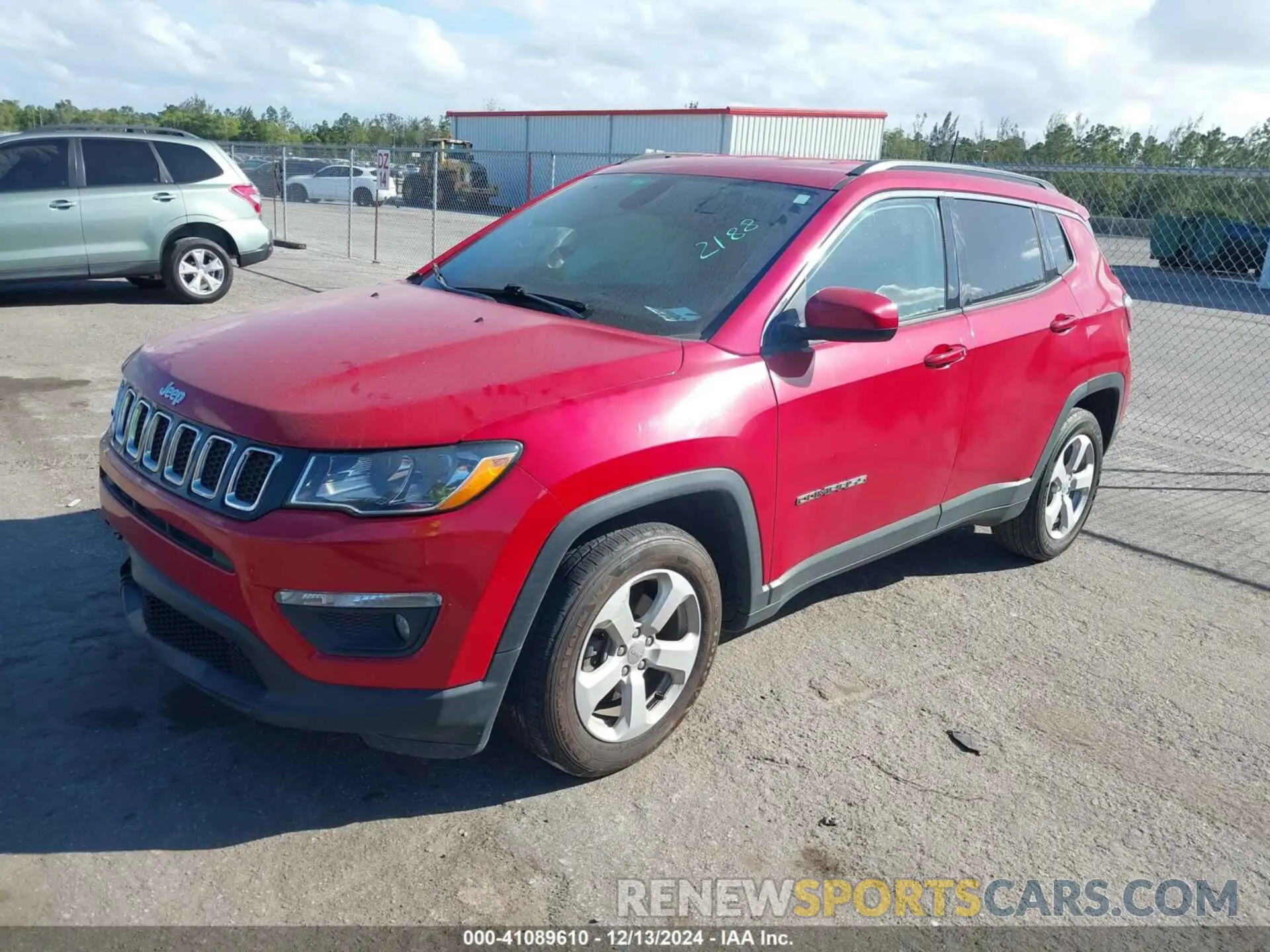 2 fotografías del automóvil dañado 3C4NJCBB4MT592188 JEEP COMPASS 2021