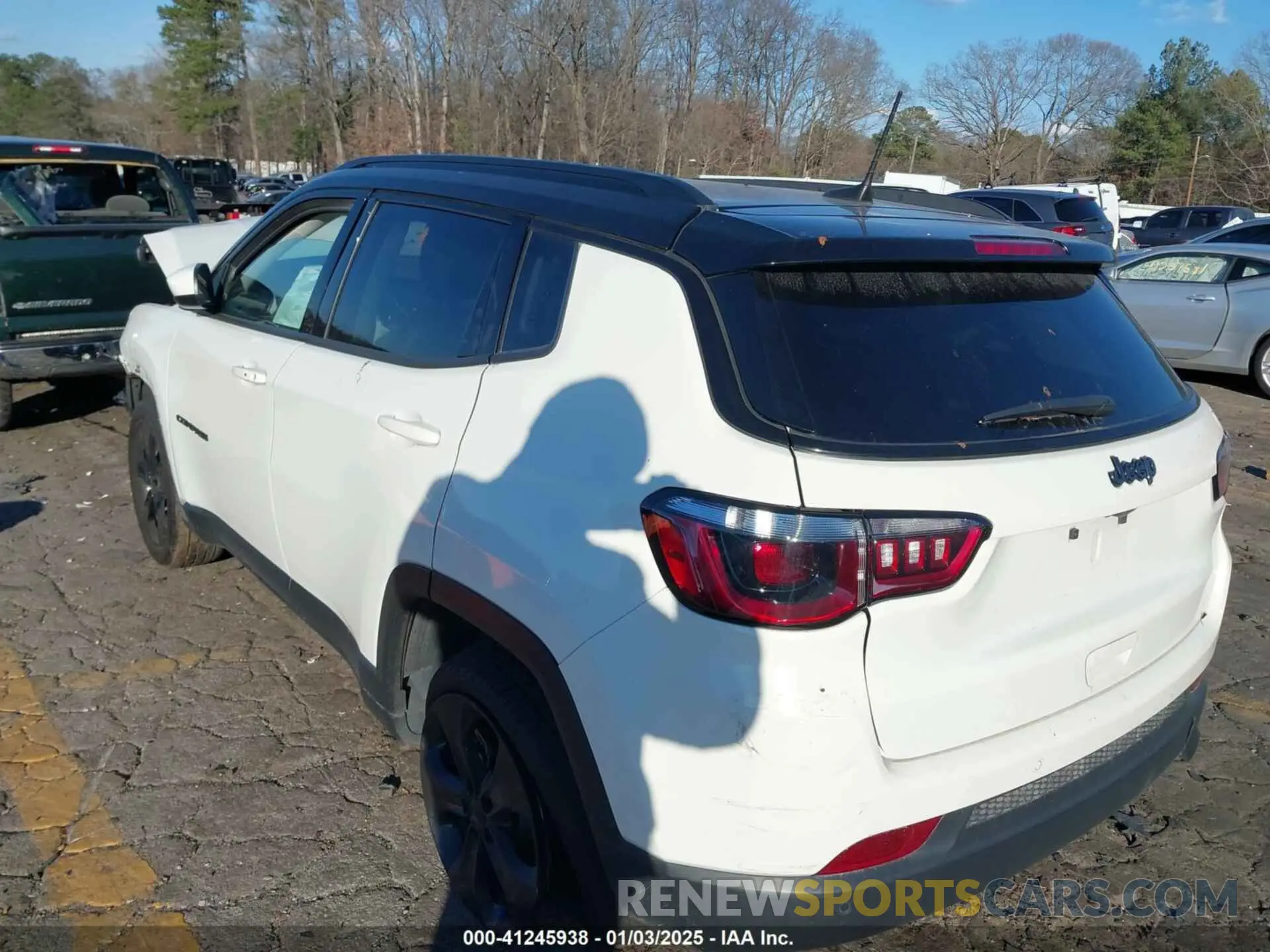 3 fotografías del automóvil dañado 3C4NJCBB4MT597407 JEEP COMPASS 2021