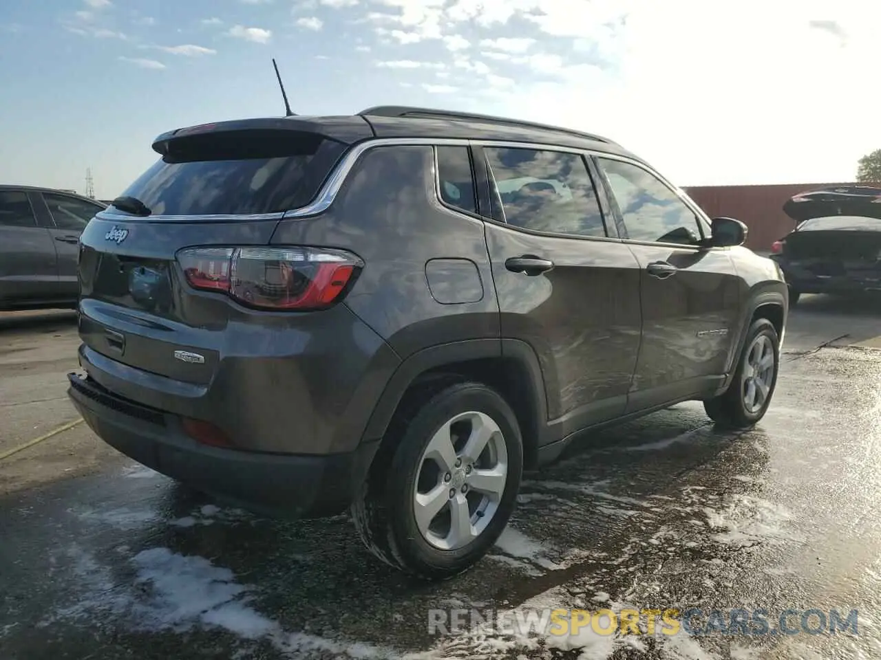 3 fotografías del automóvil dañado 3C4NJCBB5MT560012 JEEP COMPASS 2021
