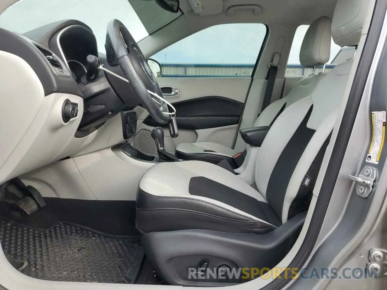 7 fotografías del automóvil dañado 3C4NJCBB6MT522725 JEEP COMPASS 2021