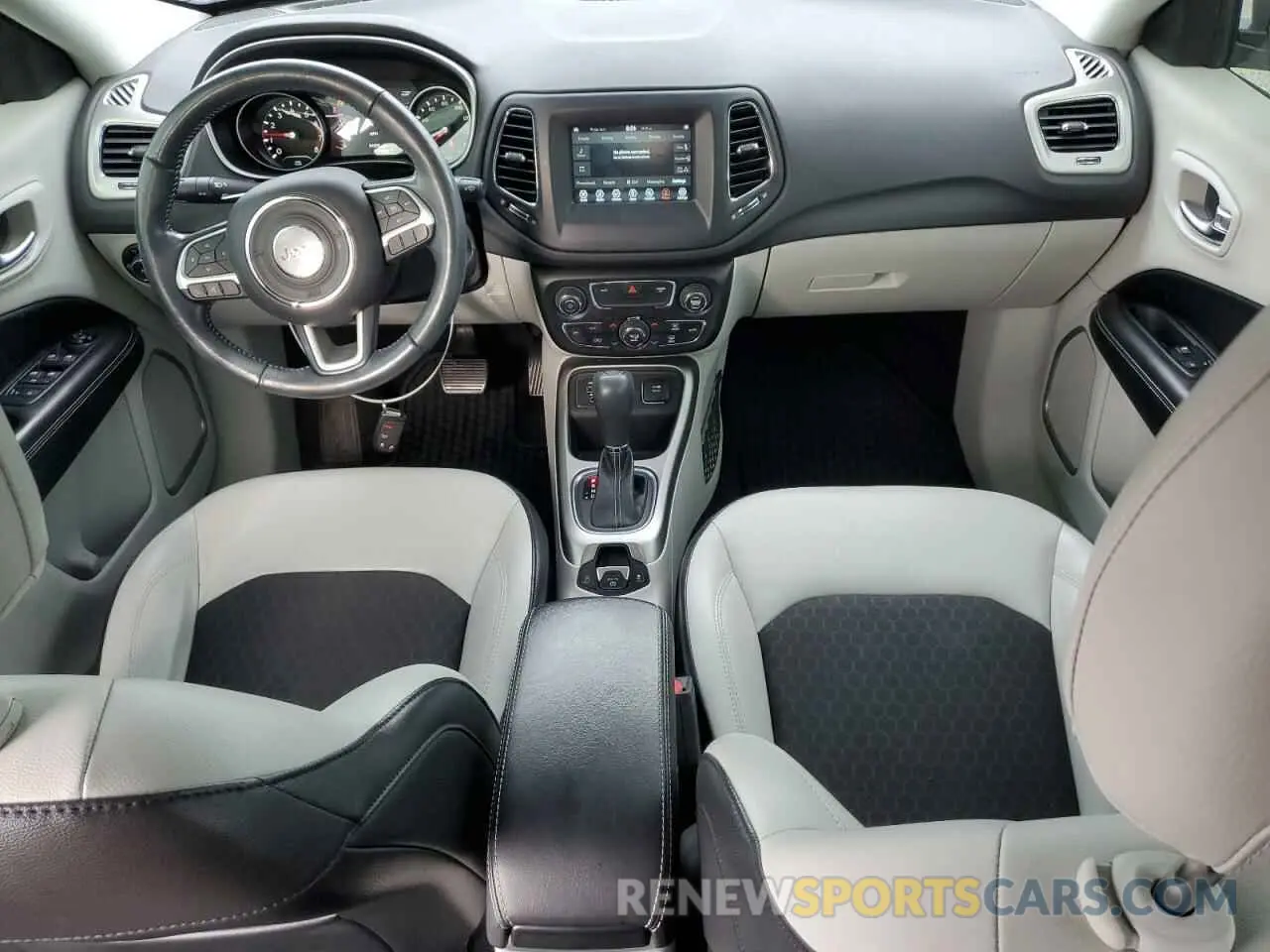 8 fotografías del automóvil dañado 3C4NJCBB6MT522725 JEEP COMPASS 2021