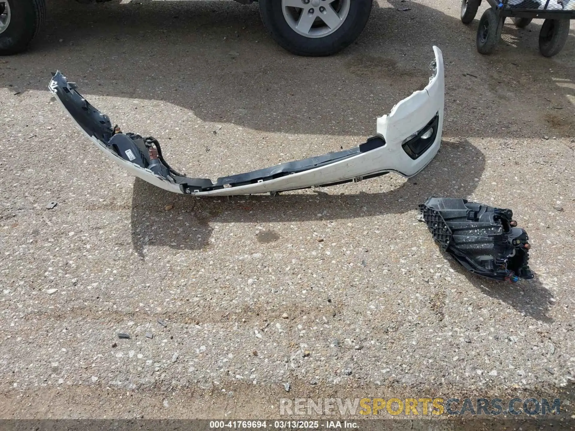 12 fotografías del automóvil dañado 3C4NJCBB6MT587350 JEEP COMPASS 2021