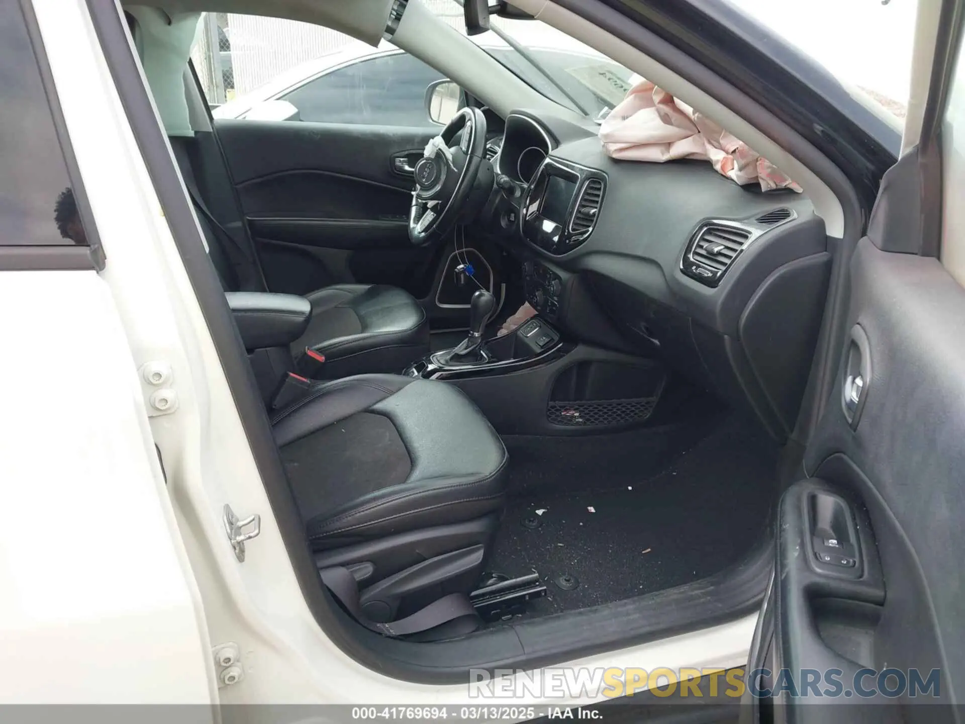 5 fotografías del automóvil dañado 3C4NJCBB6MT587350 JEEP COMPASS 2021