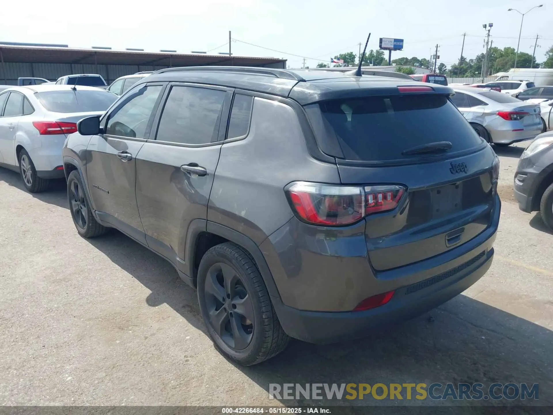 3 fotografías del automóvil dañado 3C4NJCBB7MT527321 JEEP COMPASS 2021