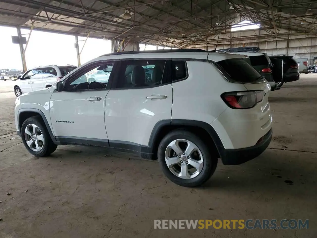 2 fotografías del automóvil dañado 3C4NJCBB7MT571349 JEEP COMPASS 2021