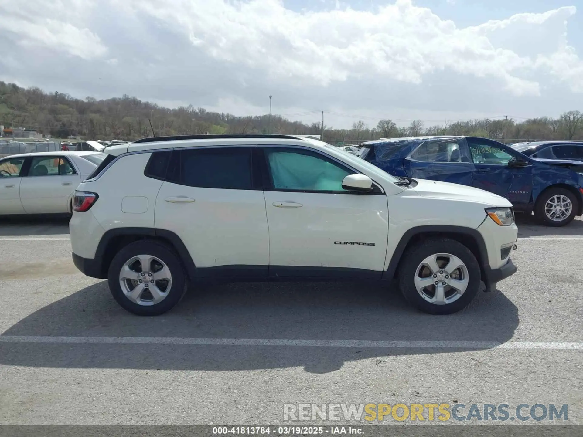 13 fotografías del automóvil dañado 3C4NJCBB7MT580777 JEEP COMPASS 2021