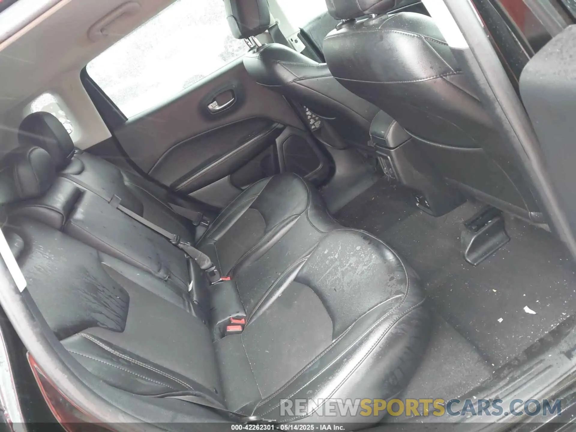 8 fotografías del automóvil dañado 3C4NJCBB7MT592525 JEEP COMPASS 2021