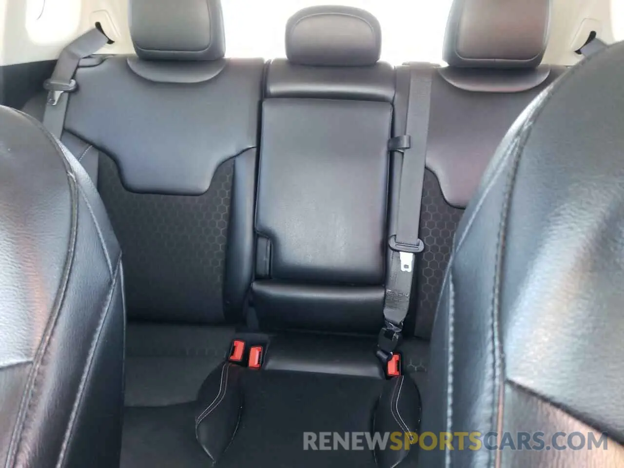 10 fotografías del automóvil dañado 3C4NJCBB8MT604603 JEEP COMPASS 2021