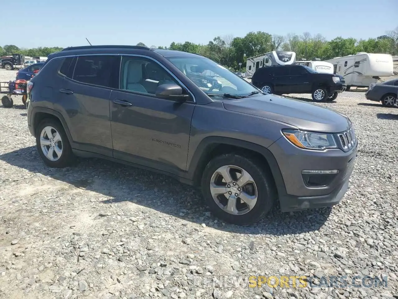4 fotografías del automóvil dañado 3C4NJCBB9MT538952 JEEP COMPASS 2021