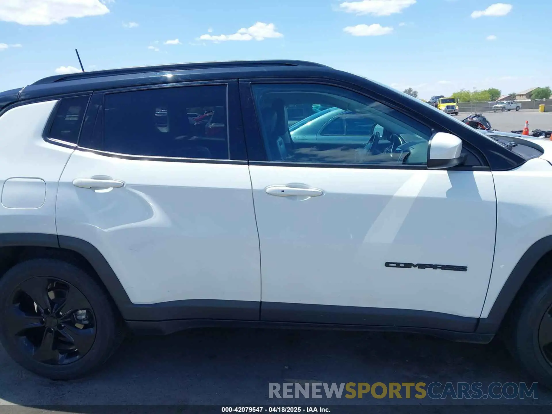 13 fotografías del automóvil dañado 3C4NJCBBXMT603940 JEEP COMPASS 2021