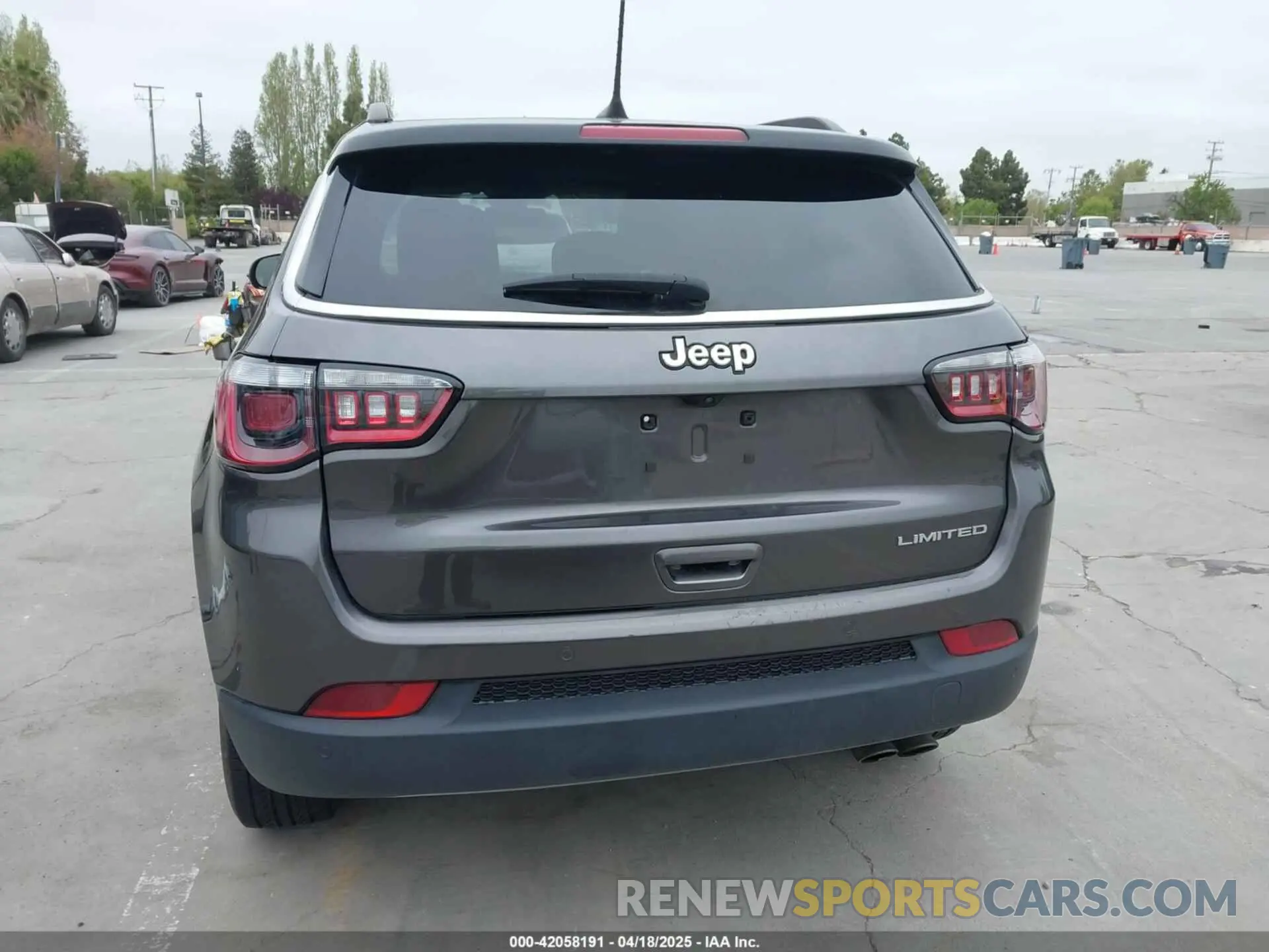 16 fotografías del automóvil dañado 3C4NJCCB0MT571336 JEEP COMPASS 2021