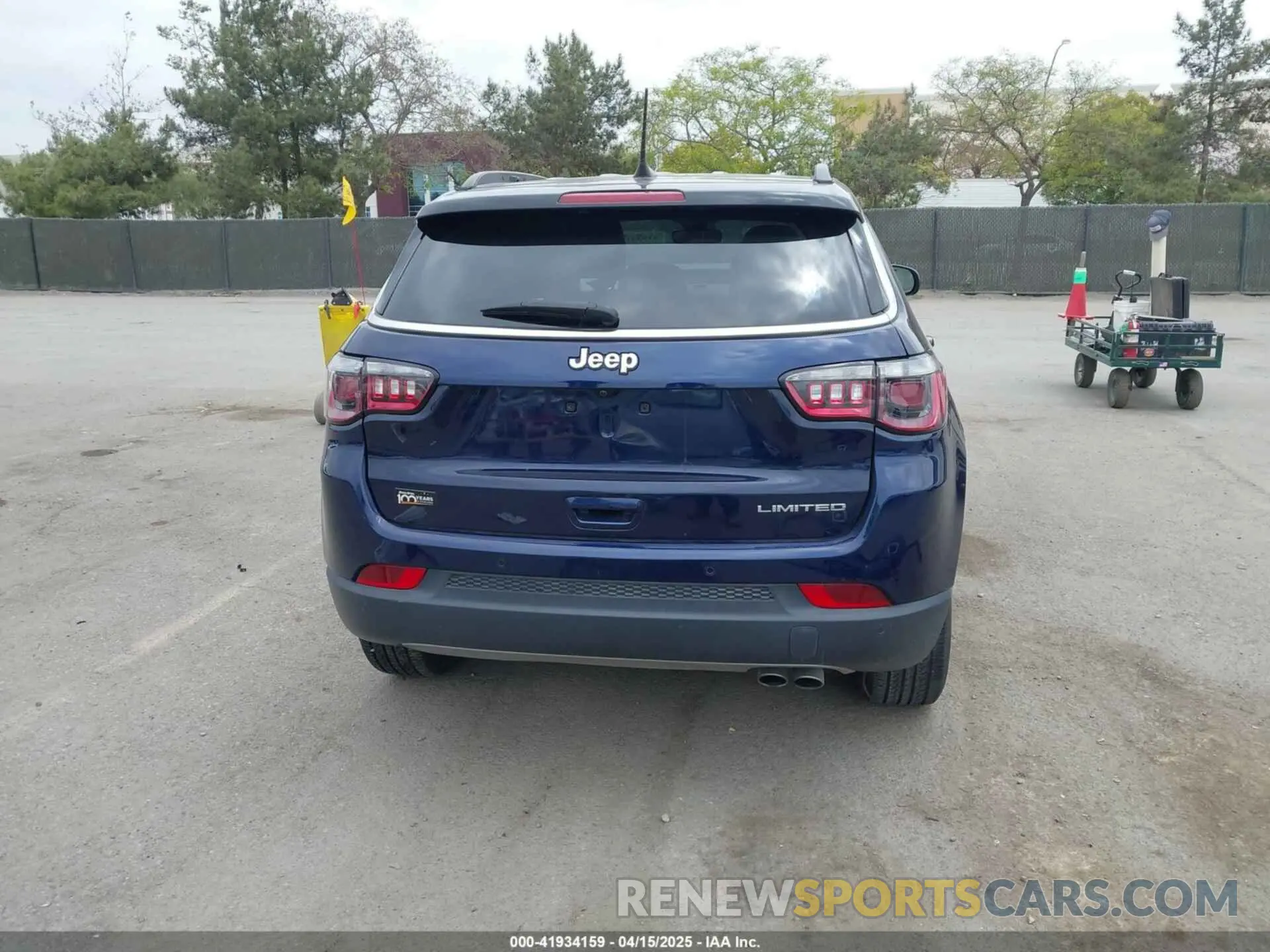 17 fotografías del automóvil dañado 3C4NJCCB1MT581406 JEEP COMPASS 2021