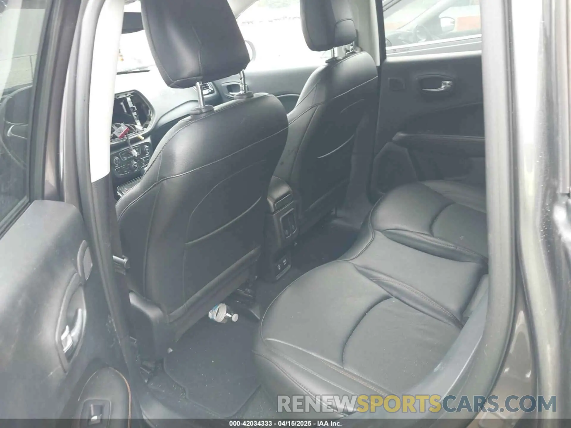8 fotografías del automóvil dañado 3C4NJCCB6MT523419 JEEP COMPASS 2021