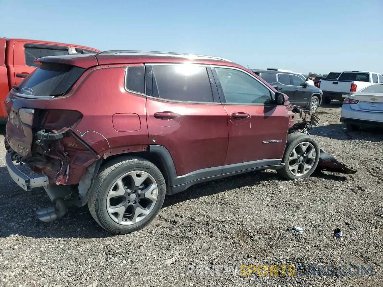 3 fotografías del automóvil dañado 3C4NJCCB8MT580429 JEEP COMPASS 2021