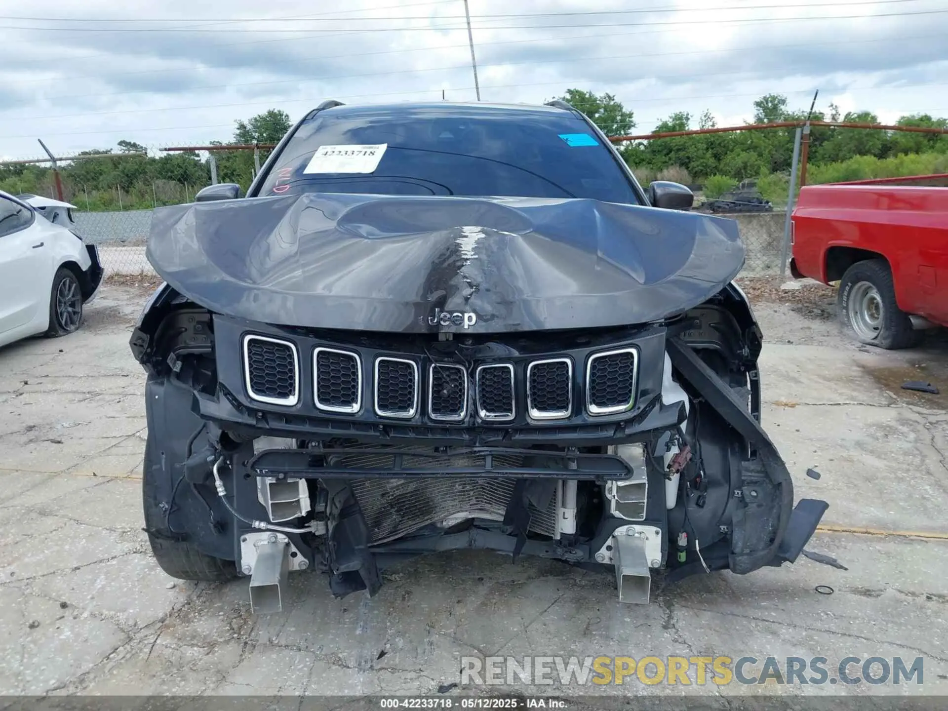 13 fotografías del automóvil dañado 3C4NJCCB9MT573621 JEEP COMPASS 2021