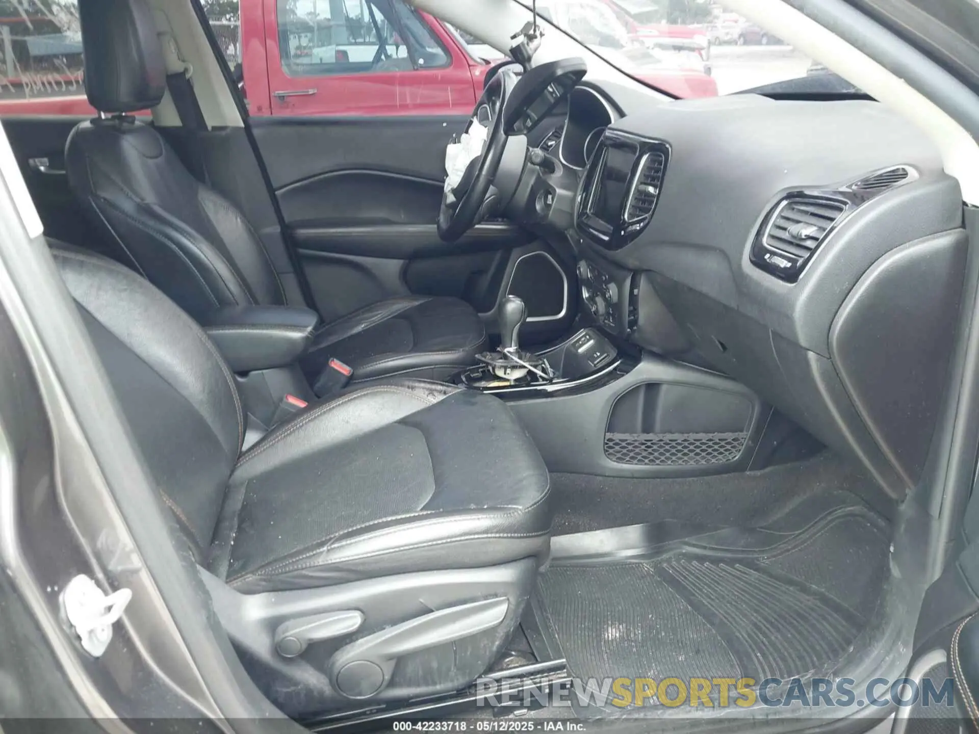 5 fotografías del automóvil dañado 3C4NJCCB9MT573621 JEEP COMPASS 2021