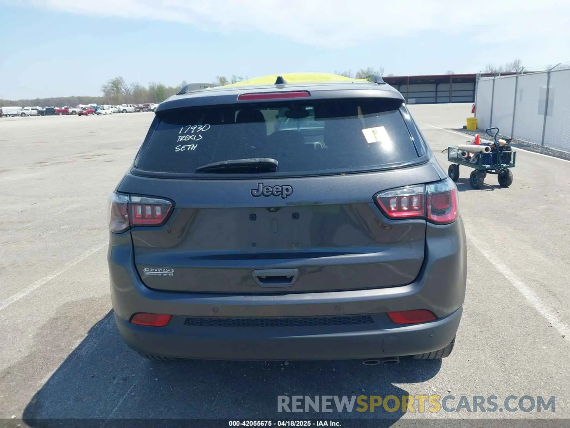 16 fotografías del automóvil dañado 3C4NJCEB1MT548631 JEEP COMPASS 2021